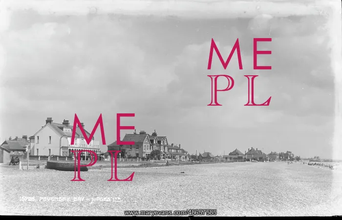 : Pevensey Bay Seaside View : Pevensey Bay Seaside View