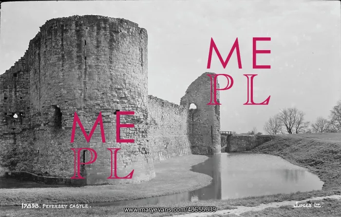 : Pevensey Castle Ruins : Pevensey Castle Ruins