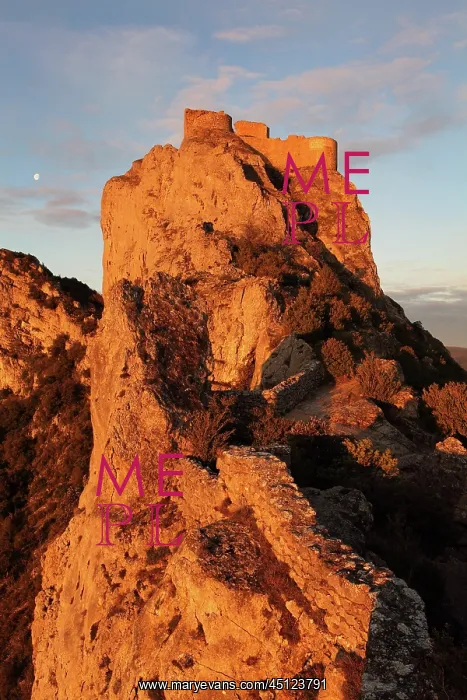 : Peyrepertuse Castle, Aude, France : Peyrepertuse Castle, Aude, France