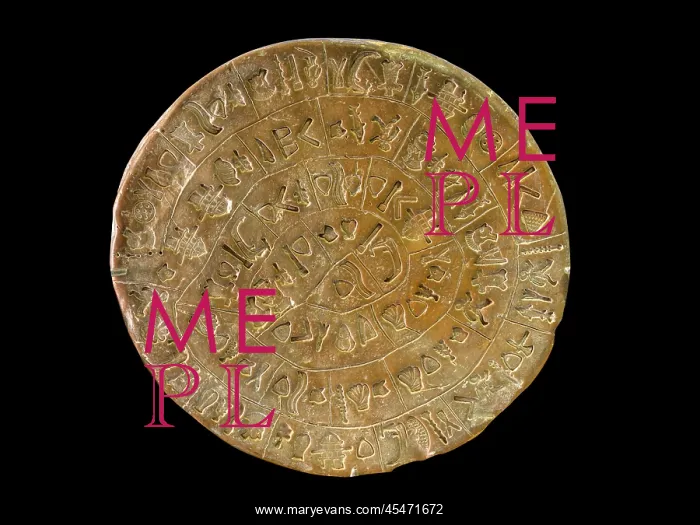 : Phaistos disc, Heraklion Archaeological Museum, Crete : Phaistos disc, Heraklion Archaeological Museum, Crete