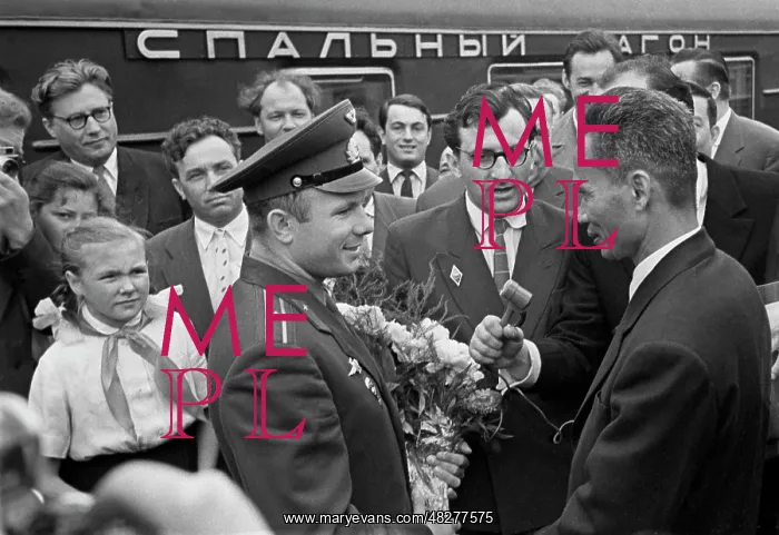  : Pham Van Dong visits USSR