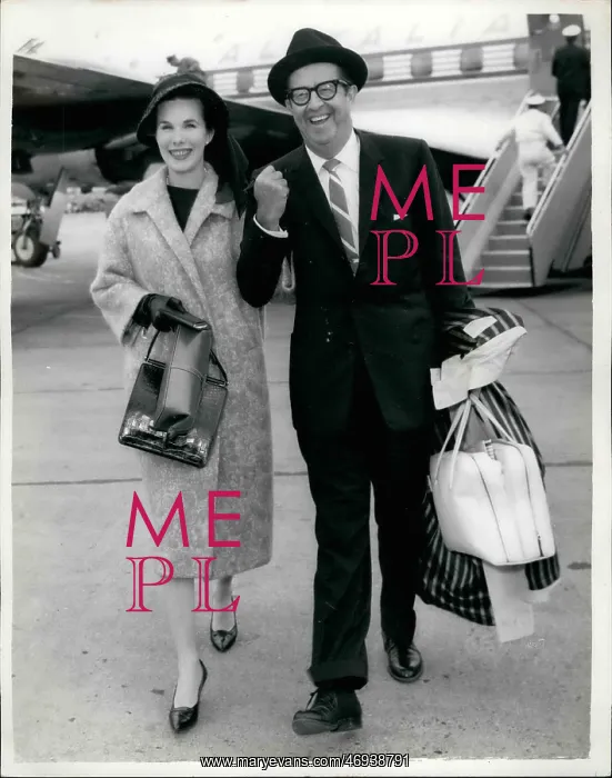 : Phil Silvers, American comedian, and wife Evelyn, London : Phil Silvers, American comedian, and wife Evelyn, London