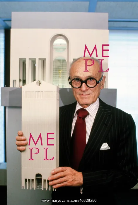 : Philip Johnson - architect - arts and culture : Philip Johnson - architect - arts and culture