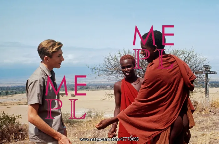 : Philip Leakey and Maasai, c.1984 : Philip Leakey and Maasai, c.1984