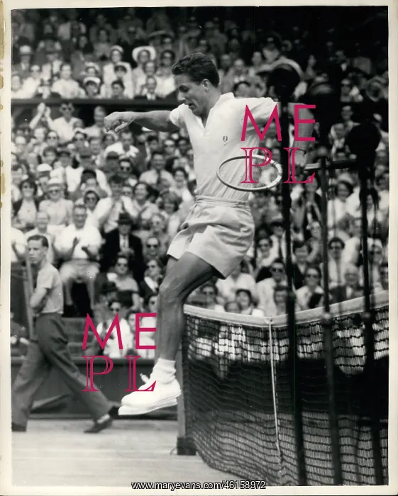 : Philippe Washer after tennis match at Wimbledon : Philippe Washer after tennis match at Wimbledon