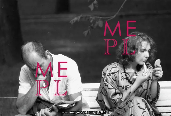 : Photo Everyone has his own interests, 1988 : Photo Everyone has his own interests, 1988
