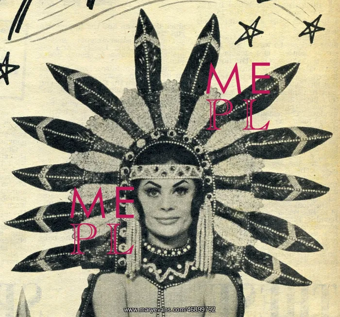 : Photo of model wearing huge Middle Eastern-inspired headdres : Photo of model wearing huge Middle Eastern-inspired headdres