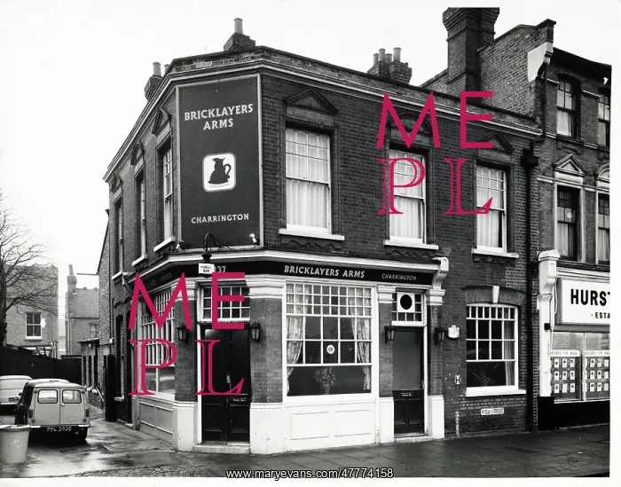 : Photograph of Bricklayers Arms, Beckenham, Greater London : Photograph of Bricklayers Arms, Beckenham, Greater London