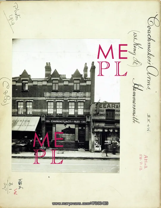 : Photograph of Coachmakers PH, Hammersmith, London : Photograph of Coachmakers PH, Hammersmith, London