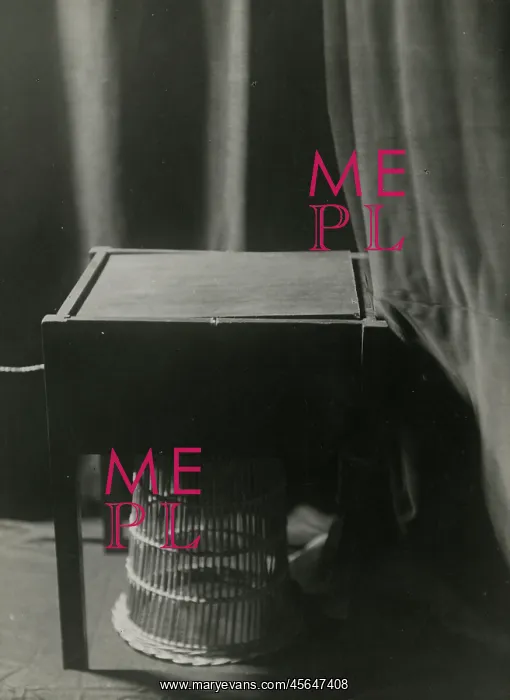 : Photograph of electrical counter-poise table for taking auto : Photograph of electrical counter-poise table for taking auto