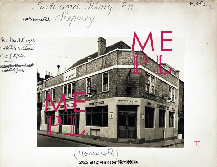 : Photograph of Fish & Ring PH, Stepney, London : Photograph of Fish & Ring PH, Stepney, London