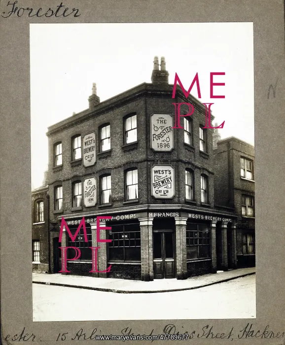  : Photograph of Forester PH, Hackney, London