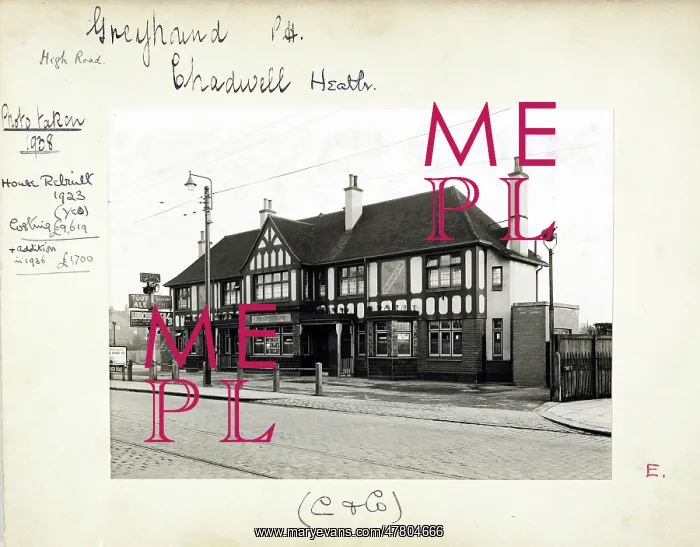 : Photograph of Greyhound PH, Chadwell Heath, Greater London : Photograph of Greyhound PH, Chadwell Heath, Greater London