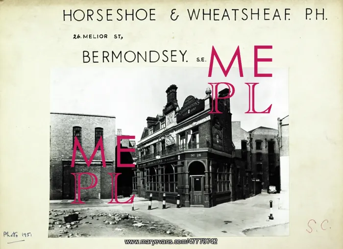 : Photograph of Horseshoe & Wheatsheaf PH, Bermondsey, London : Photograph of Horseshoe & Wheatsheaf PH, Bermondsey, London