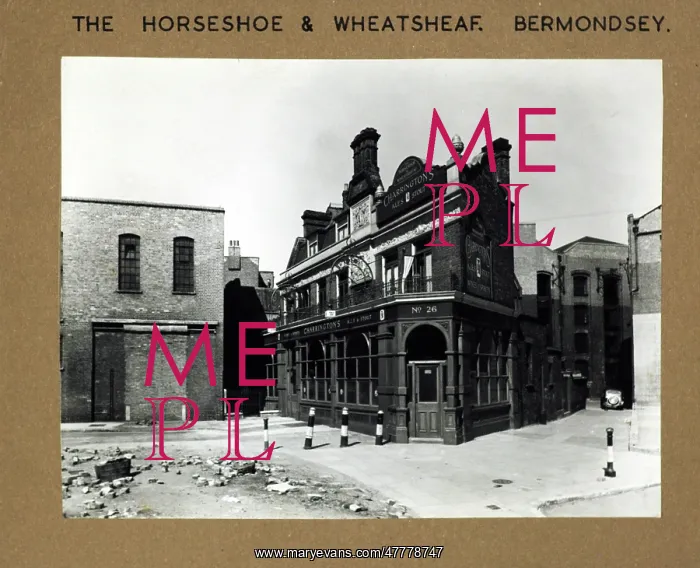 : Photograph of Horseshoe & Wheatsheaf PH, Bermondsey, London : Photograph of Horseshoe & Wheatsheaf PH, Bermondsey, London
