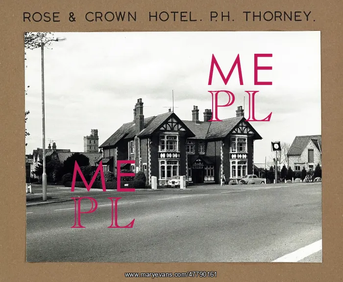 : Photograph of Rose & Crown PH, Thorney, Cambridgeshire : Photograph of Rose & Crown PH, Thorney, Cambridgeshire