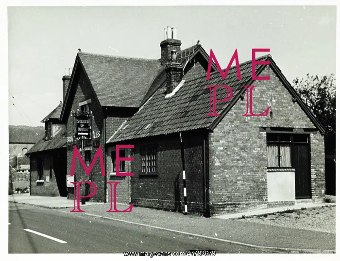 : Photograph of Shoulder Of Mutton PH, Bridgwater, Somerset : Photograph of Shoulder Of Mutton PH, Bridgwater, Somerset