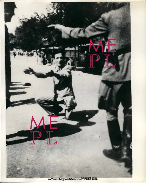  : Photograph shown during Eichmann trial in Jerusalem
