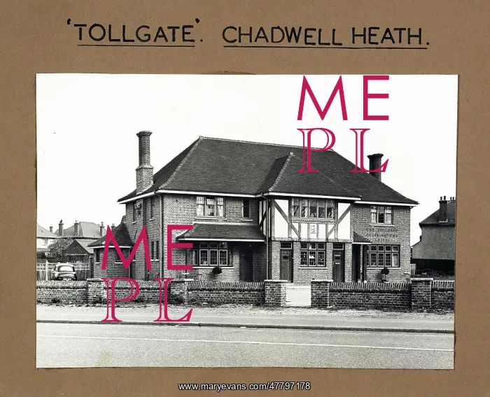 : Photograph of Tollgate PH, Chadwell Heath, Greater London : Photograph of Tollgate PH, Chadwell Heath, Greater London