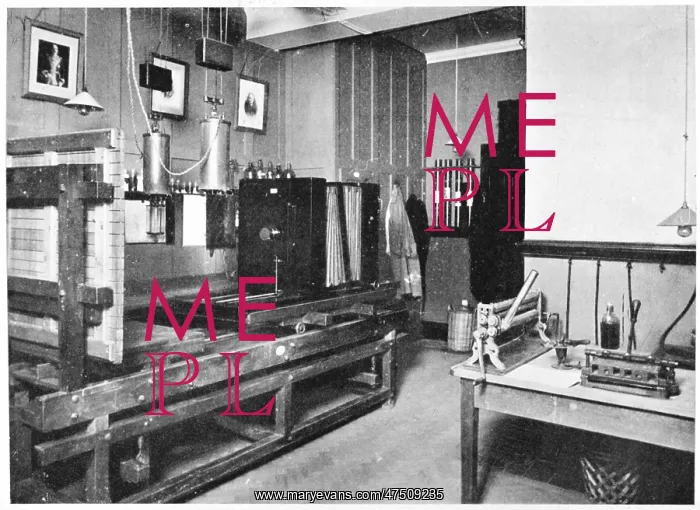  : PHOTOGRAPHIC DEPARTMENT