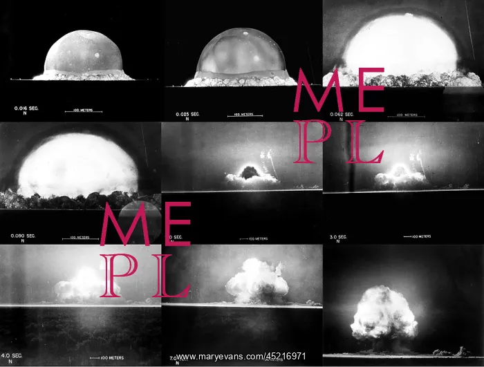 : Photographic sequence of the Trinity test, ? : Photographic sequence of the Trinity test, ?