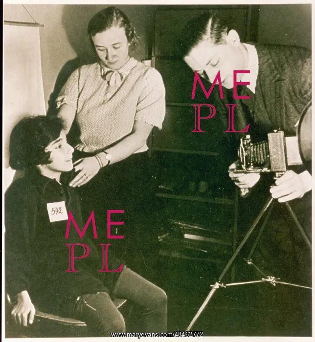 : PHOTOGRAPHING JEW TYPES : PHOTOGRAPHING JEW TYPES