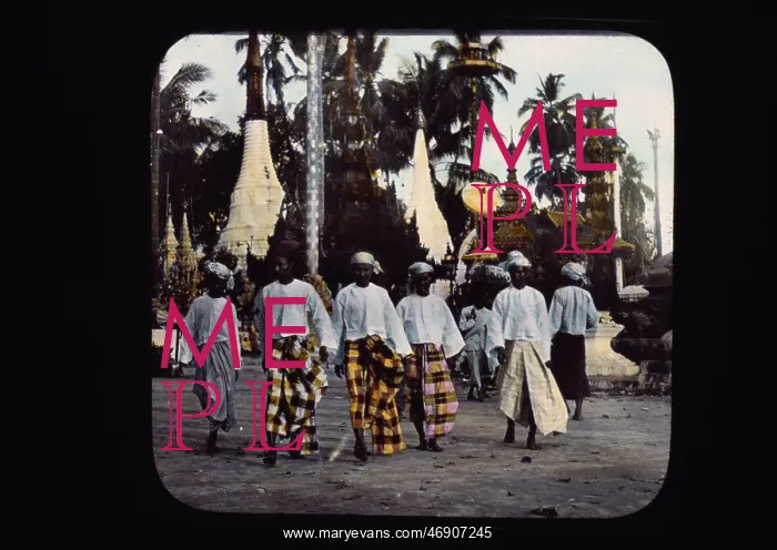 : Photographing the World : Photographing the World