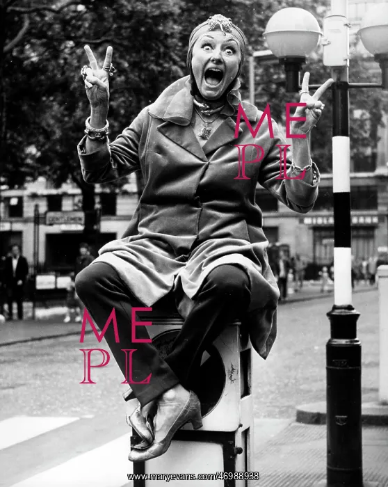 : Phyllis Diller 1917-2012 Comedian : Phyllis Diller 1917-2012 Comedian