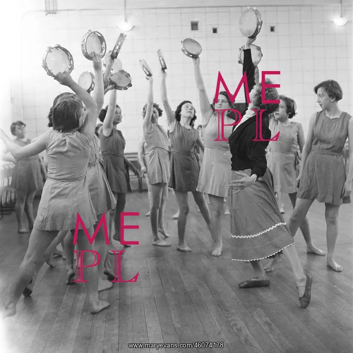 : Physical education, girls : Physical education, girls