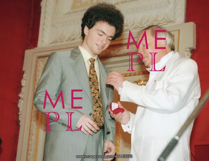 : Pianist Yevgeny Kisin, 1997 : Pianist Yevgeny Kisin, 1997