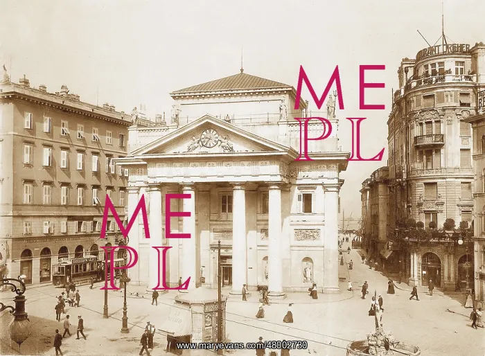 : Piazza della Borsa in Triest, 1915 : Piazza della Borsa in Triest, 1915