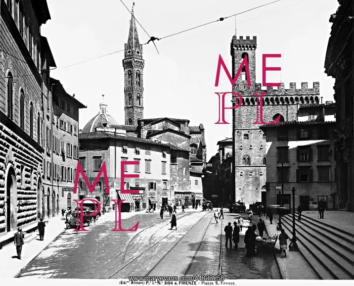 : Italy. Piazza San Firenze in Florence : Italy. Piazza San Firenze in Florence