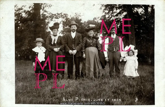 : Picnic, Alma, South Australia : Picnic, Alma, South Australia