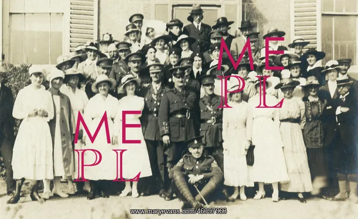 : Picnic group, Grand Rocque, Guernsey, CI : Picnic group, Grand Rocque, Guernsey, CI