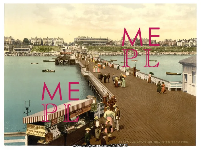 : From the pier, Clacton-on-Sea, England : From the pier, Clacton-on-Sea, England