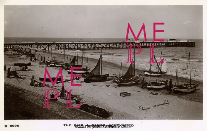  : The Pier and Sands, Southwold, Suffolk