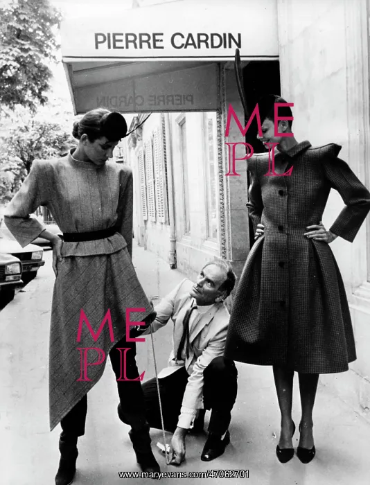 : Pierre Cardin : Pierre Cardin