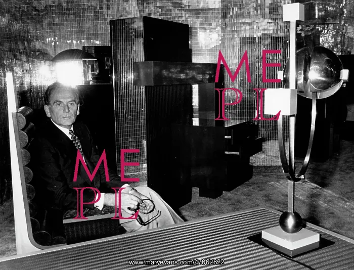 : Pierre Cardin : Pierre Cardin