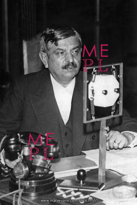 : Pierre Laval : Pierre Laval