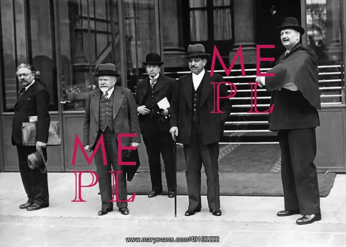 : Pierre Laval : Pierre Laval