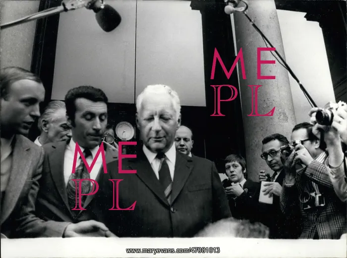 : Pierre Messmer leaving Elysee Palace, Paris : Pierre Messmer leaving Elysee Palace, Paris