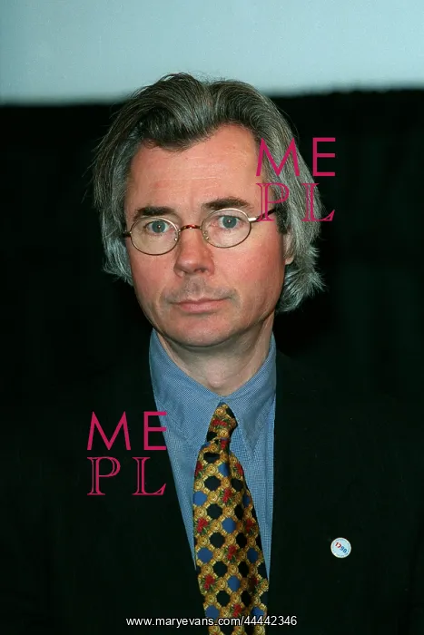  : Pierre Pettigrew