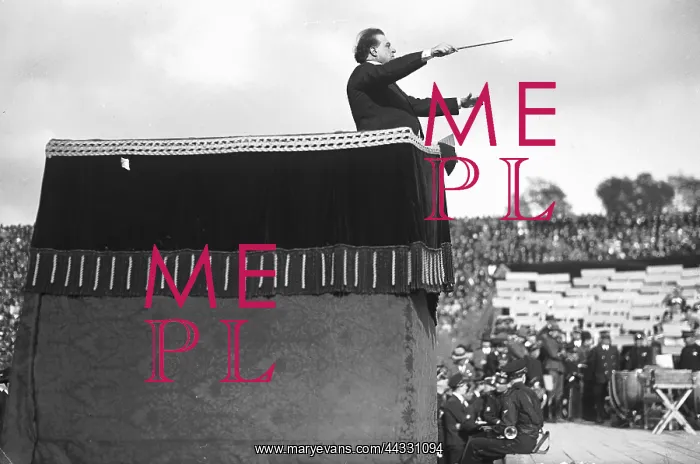 : Pietro Mascagni conducting : Pietro Mascagni conducting