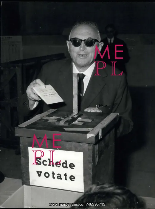 : Pietro Nenni of PSI voting in elections in Rome : Pietro Nenni of PSI voting in elections in Rome