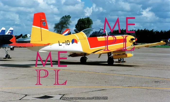 : Pilatus PC-7 L-10 : Pilatus PC-7 L-10