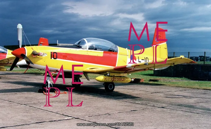 : Pilatus PC-7 L-10 : Pilatus PC-7 L-10