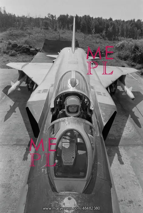 : Pilot S. Amerkhanov : Pilot S. Amerkhanov