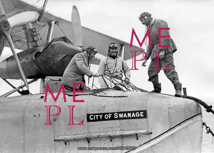 : Pilot training, 1935 : Pilot training, 1935