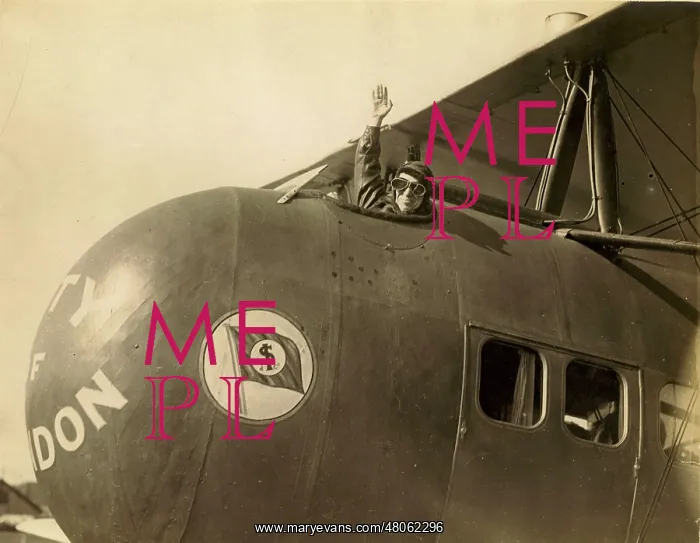 : Pilot in Vickers Vimy Commercial G-EASI : Pilot in Vickers Vimy Commercial G-EASI
