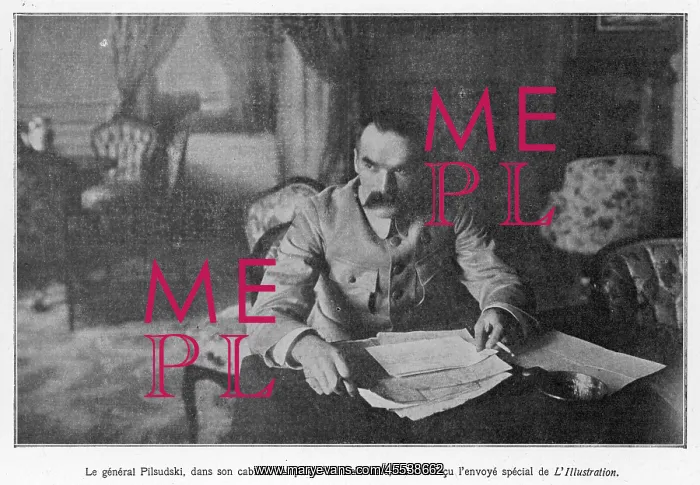  : Pilsudski at Desk - 1919